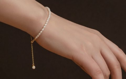 珍珠怎么保养越来越亮 珍珠饰品如何保养方法